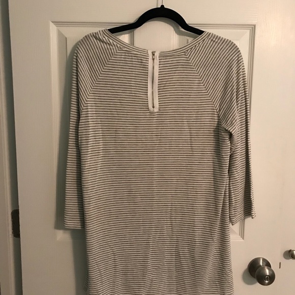 Grey striped top - Picture 3 of 3